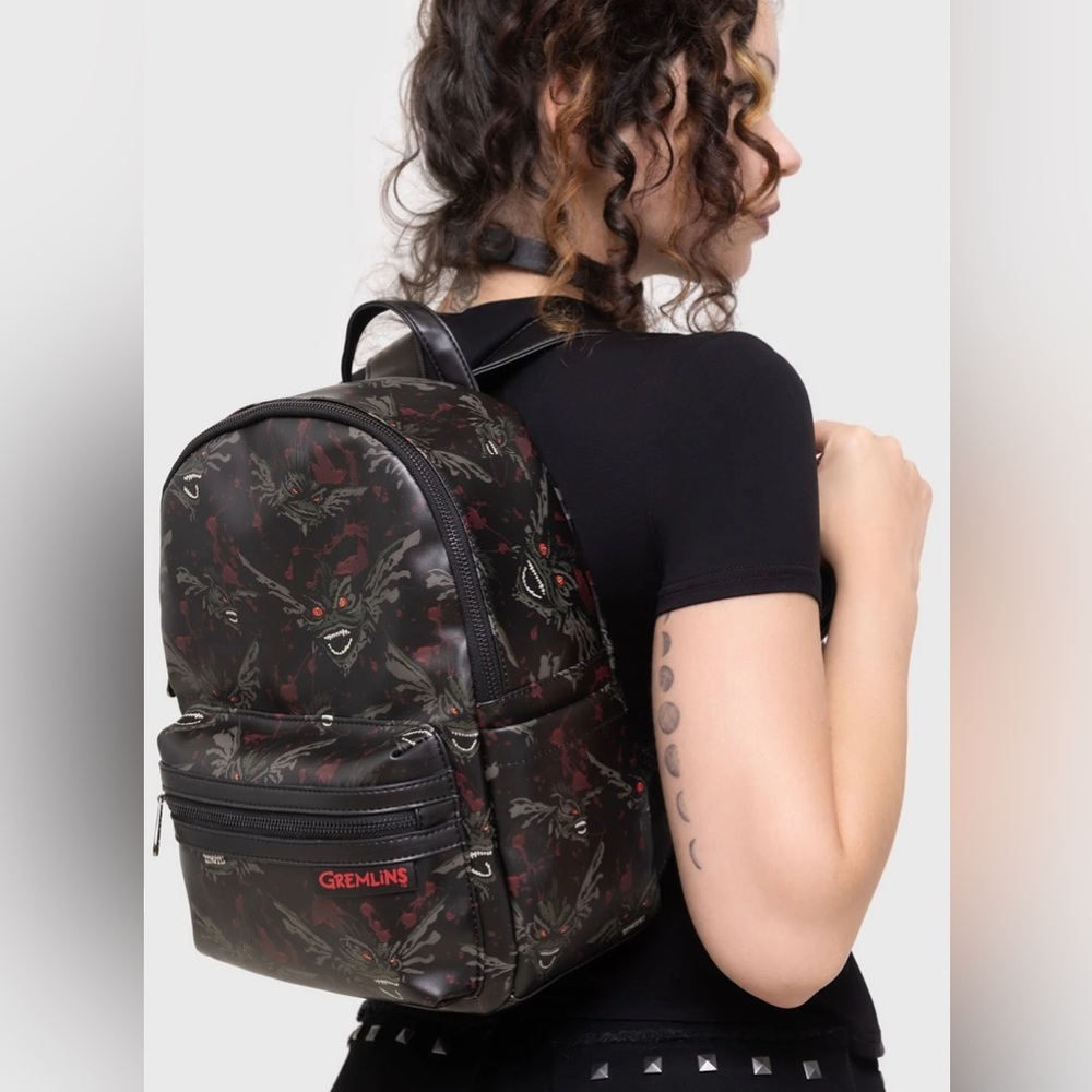 Warner Gremlins GREMLINS AFTER MIDNIGHT BACKPACK NWT - Picture 2 of 6